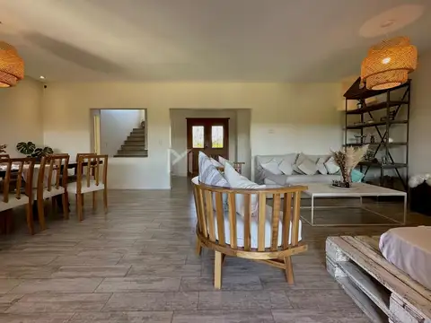 Casa en Alquiler de 5 dormitorios