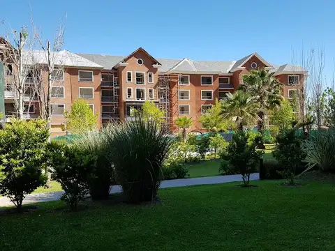 Av. del Puerto al 300