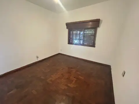 Casa tipo PH en alquiler de 2 Ambientes en Quilmes