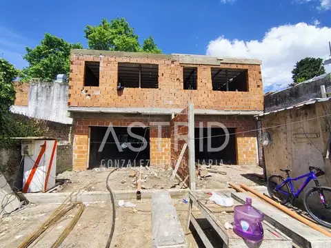 Casa 3 ambientes con 3 baños