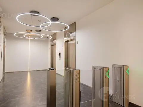 Oficina en Venta con 4 cocheras