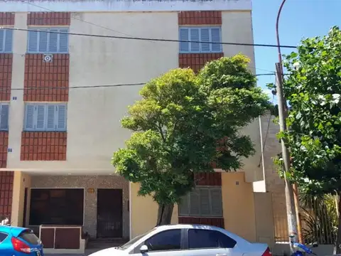 Departamento 3 ambientes con gas natural instalado