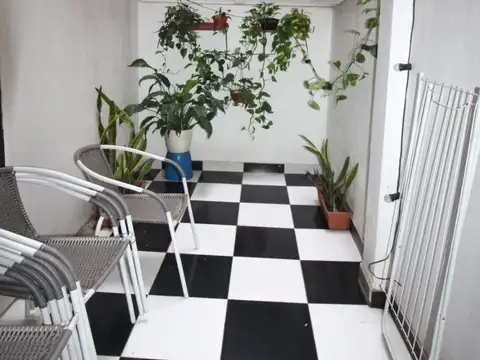 Av Cordoba 1500, Piso PB