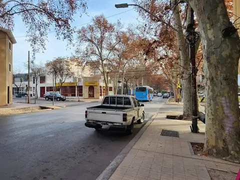 Oficina Monoambiente con 2 baños