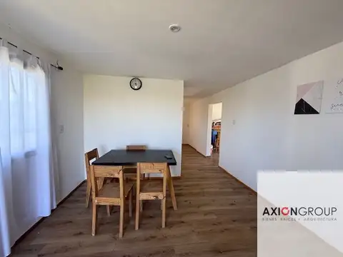 Casa 2 ambientes con 1 baño