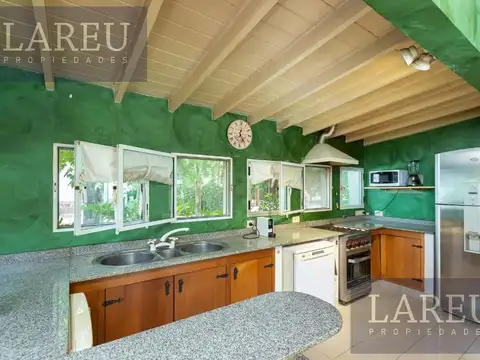 Casa en Countries/B.Cerrado (Malvinas)