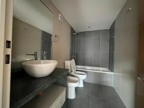 VENTA 1 DORMITORIO FRENTE AL PARQUE URQUIZA