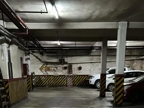 Muy buena cochera - Subsuelo - zona congreso