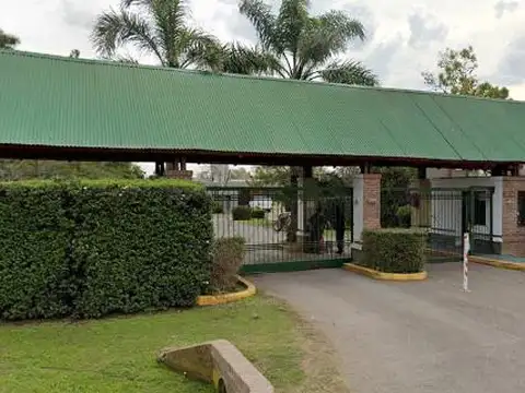 Venta/Permuta - Terreno en barrio cerrado Campos de Esther, Pueblo Esther