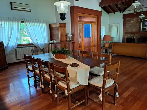 Casa en Venta de 5 dormitorios