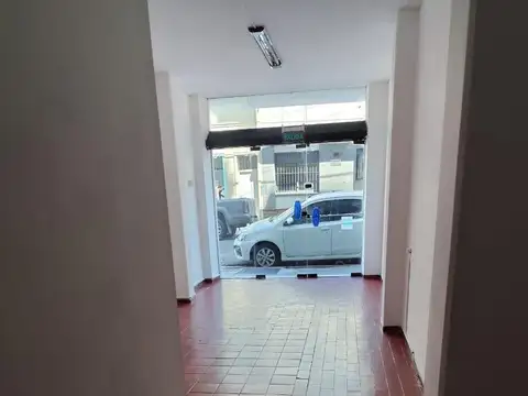 Local en Venta 25 años