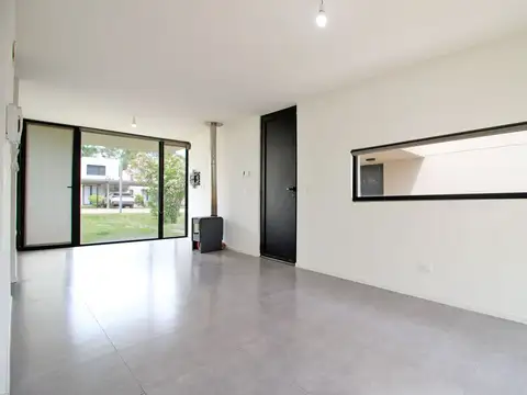 Casa en Alquiler de 3 dormitorios