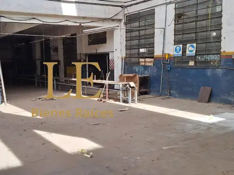 VENTA GALPÓN VILLA ADELINA