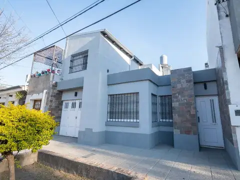 VENTA CASA 4 DORM COCH PATIO VERDE Y TERRAZA