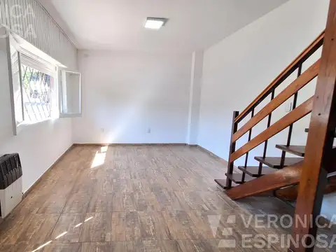 Depto Tipo Casa en Venta de 3 ambientes