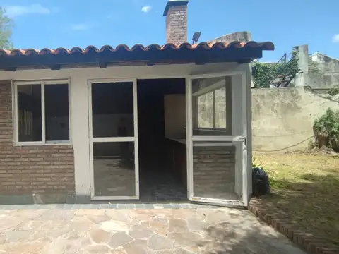 Departamento en Venta con 3 cocheras