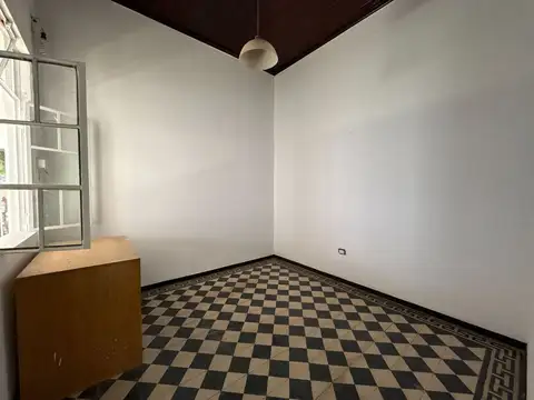 Depto Tipo Casa en Venta 52 años