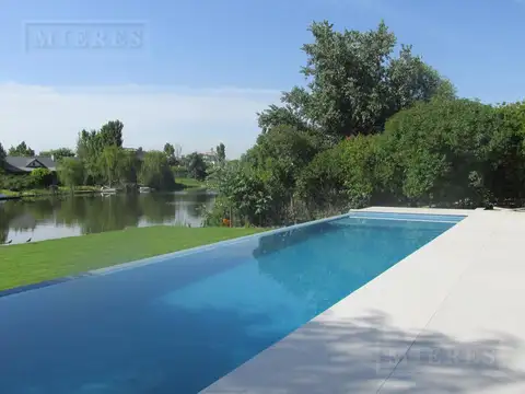 Casa en Alquiler en Santa Barbara, USD 8.000