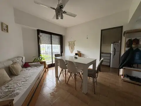Depto Tipo Casa en Venta de 1 dormitorio