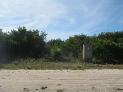 Terreno en Venta en Pinamar, USD 25.000