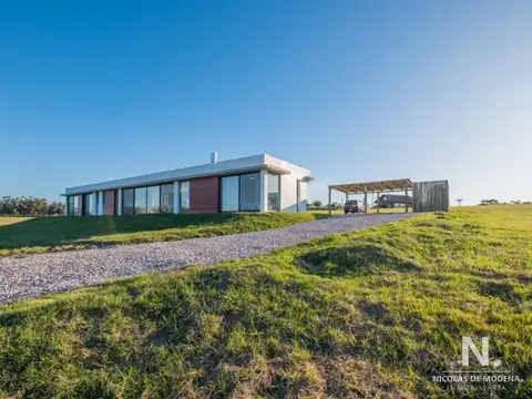 Casa de lujo que ofrece comodidad y amplitud en un entorno natural y sereno en Laguna de los Cisnes