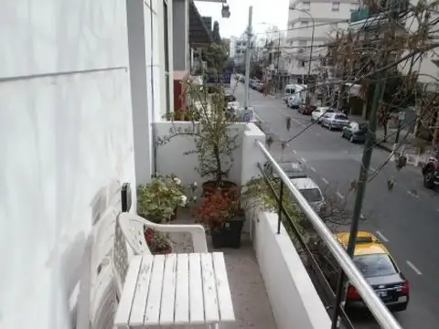 3 ambientes 50m2 living comedor  2 dorm balcon frente bajas expensas