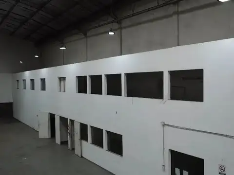 ALQUILER – GALPÓN C/OFICINAS Y LOCAL COMERCIAL – DISTRITO AUDIOVISUAL
