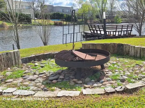 BARRIO EL CANTON NORTE - LIBERTAD al 300