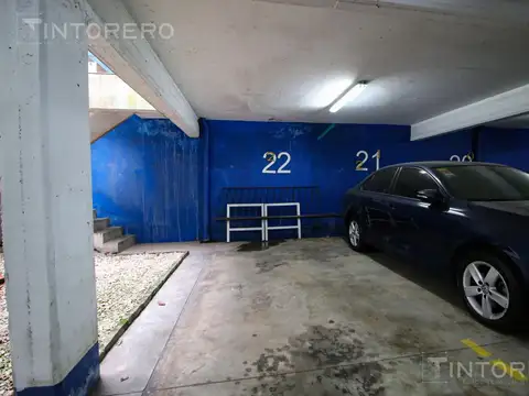 Cocheras cubiertas en venta zona centro Castelar