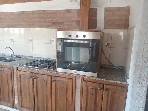 Galpon en Venta en Malvinas Argentinas, USD 180.000