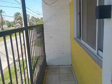 Venta galpon mas departamento mas salon de ventas