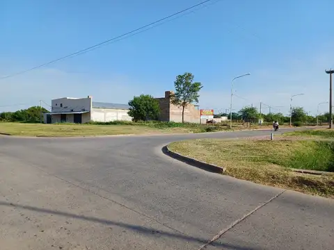 Terreno en Venta 20  mts Fondo