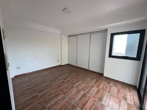 Departamento en Alquiler en Candioti Norte, $ 750.000