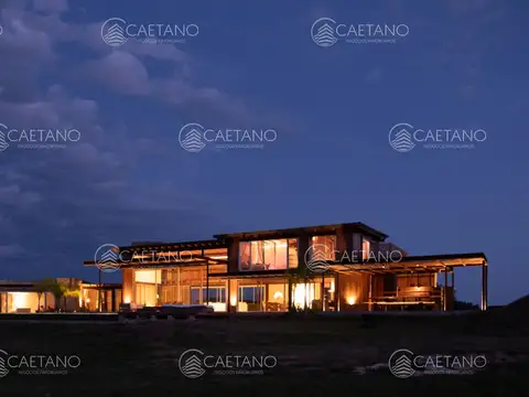 Casa en Venta en Manantiales, USD 2.600.000