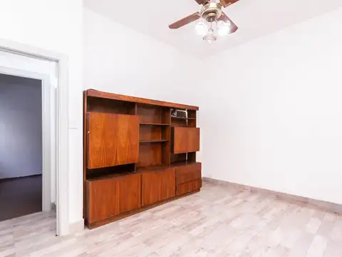 Depto Tipo Casa en Venta en Banfield, USD 80.000