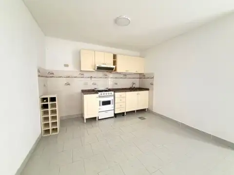 Depto Tipo Casa en Venta en Liniers, USD 83.000