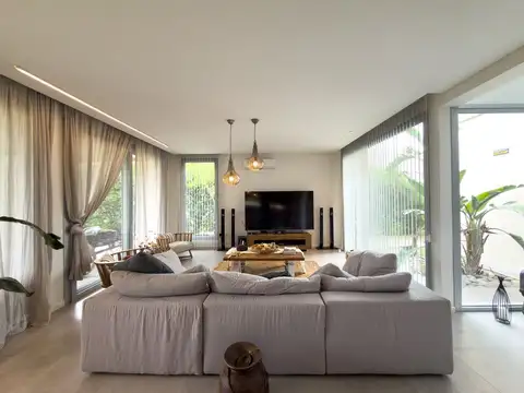 Casa en Venta 1 año