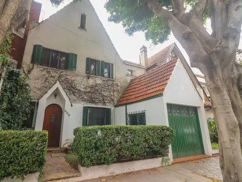 Casa en VENTA 6 amb. con Jardín - Vicente Lopéz