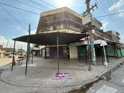 Local en Venta en Ciudad Evita, USD 240.000