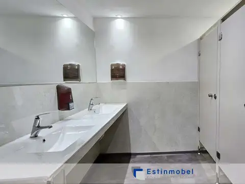 Local en Venta en San Nicolás, USD 560.000
