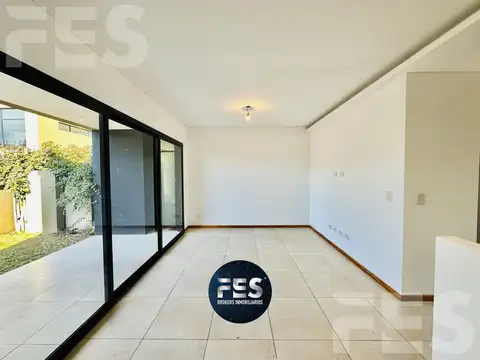 VENTA DEPARTAMENTO 2 AMB PB CON JARDIN APTO CREDITO CANNING -ESPACIO LAS CAVAS