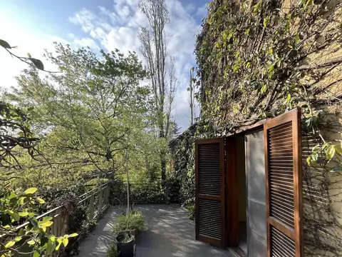 Quinta en Venta en Barrio El Cazador, USD 210.000