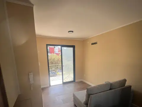 Departamento en Alquiler en Punta Mogotes, $ 580.000