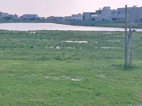 Terreno en Venta de 836,0 m2