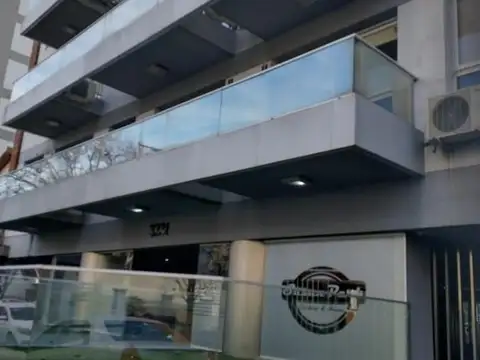 COCHERA FIJA Y CUBIERTA EN VILLA DEL PARQUE