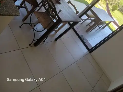 Casa 7 ambientes con 4 baños