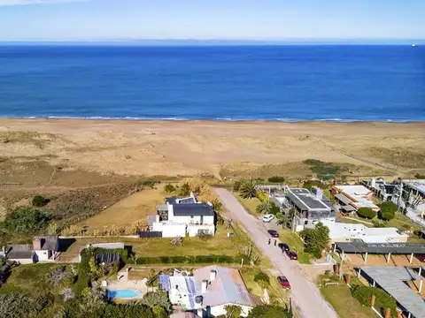 Terreno en Venta en Punta Ballena, USD 241.500