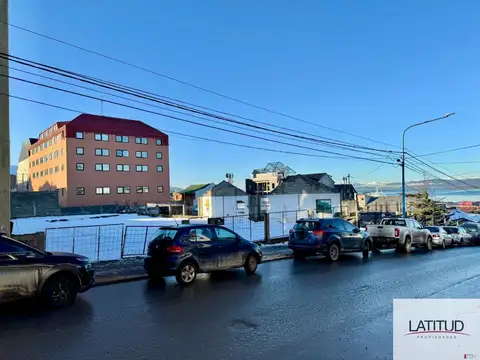 Terreno en Venta 20  mts Fondo