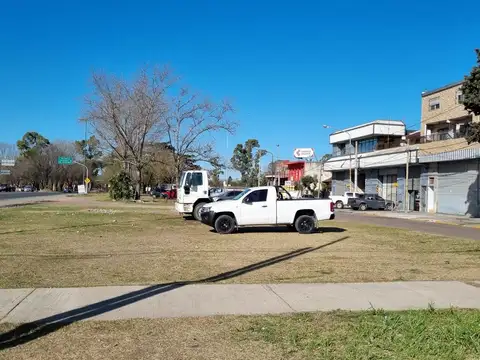 Av. 101 - Ricardo Balbín  6440