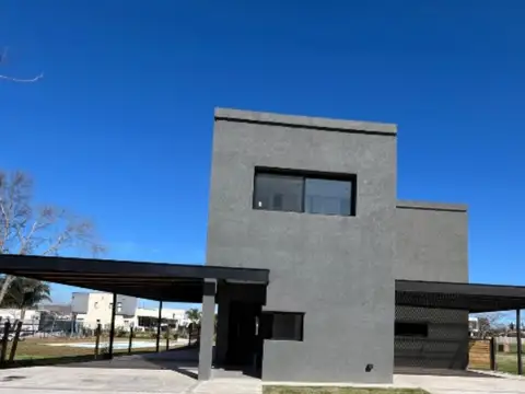 Casa-Venta-Barrio San Matías-Escobar